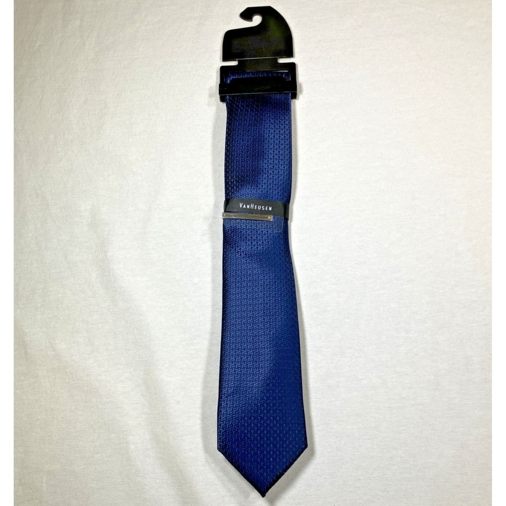 New Van Heusen Neck Tie with Tie Clip Navy Blue Textured‎ Basket-Weave Geometric